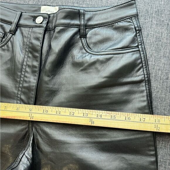 Wilfred
The Melina™ Super High-rise Pant Size 8 - Picture 12 of 16